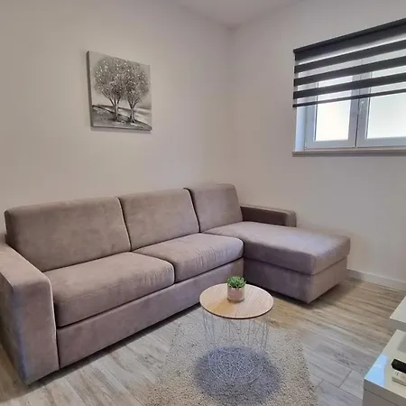 Milana Apartament