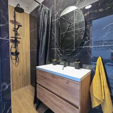 Apartment Milana
