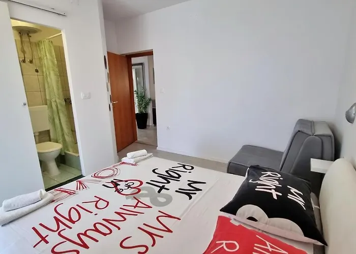 Apartment Milana